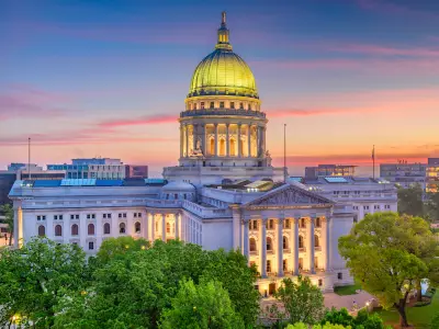 Wisconsin state capitol at dusk.